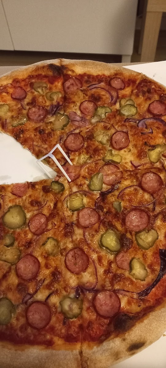 Pizza Na Okrągło-7